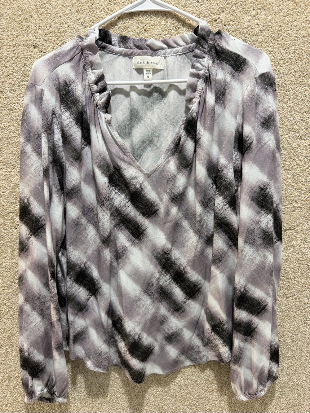 Cloth & Stone blouse abstract elevated basic top some sparkle medium fall